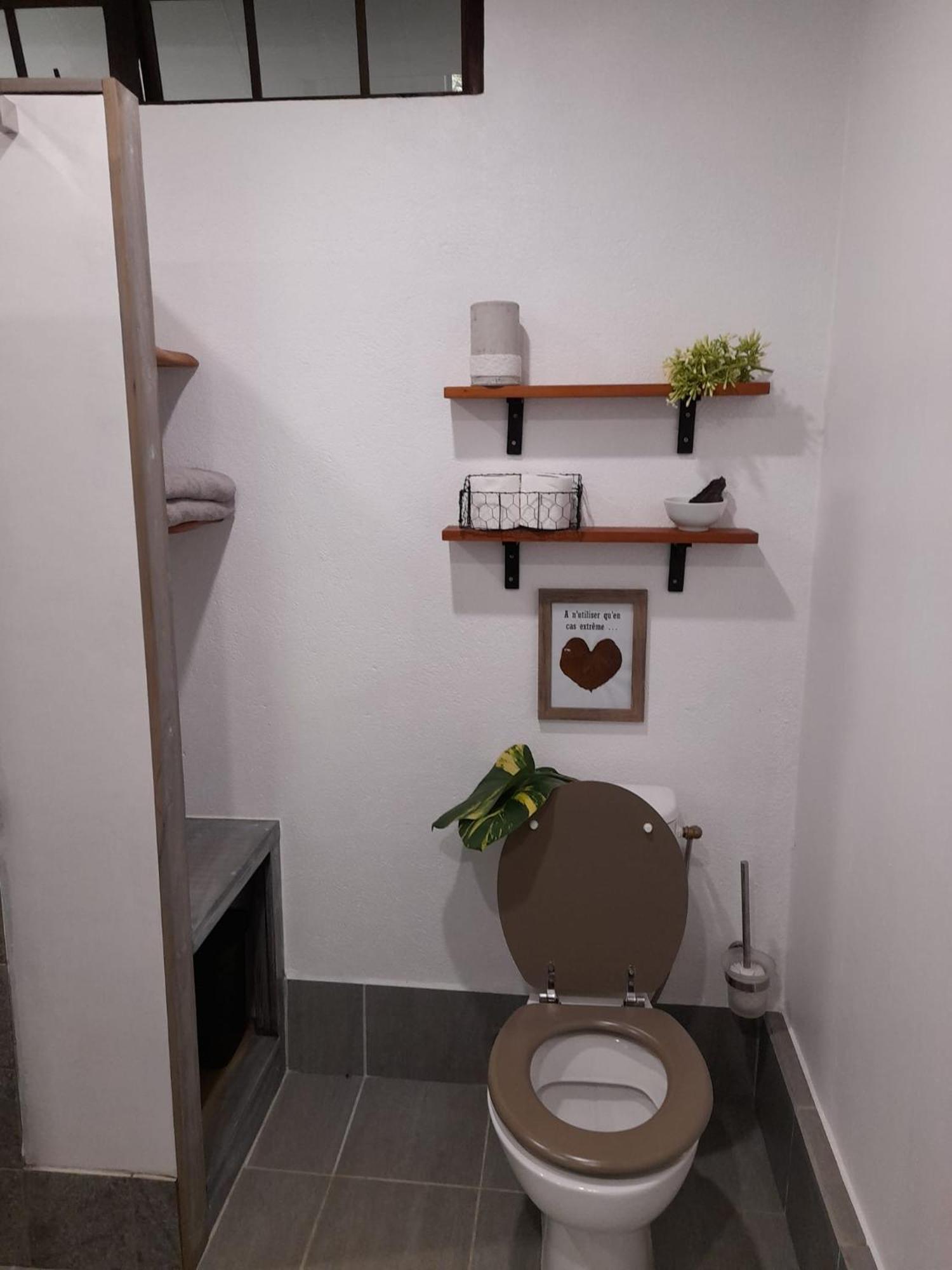 Fare Tetahora Villa Tevaitoa Exteriör bild